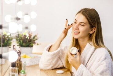 How to Choose Effective Skincare Products for Every Skin Type